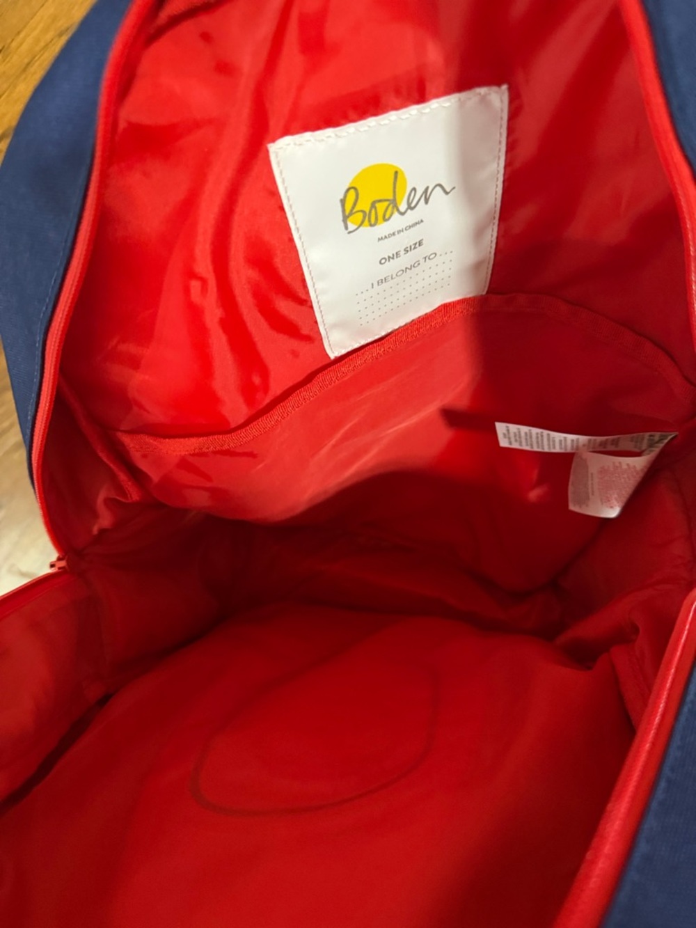 EUC Boden Navy Backpack with Bright Red Interior - Picture 2 of 4